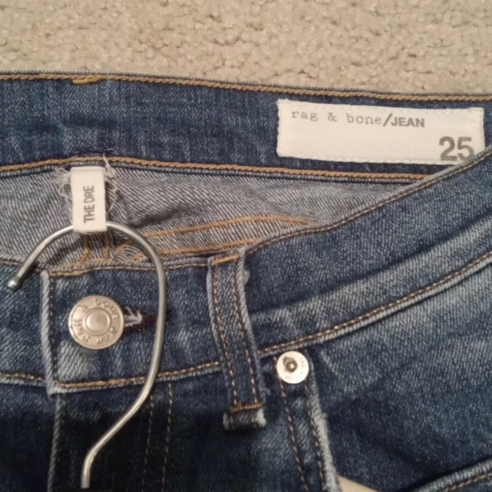 Rag and Bone Jeans 25 - Picture 5 of 9